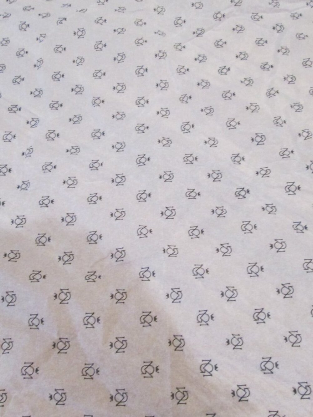 MIND Games Fragrances one big sheet tissue paper 25 by 18 inches Gifts Logo
